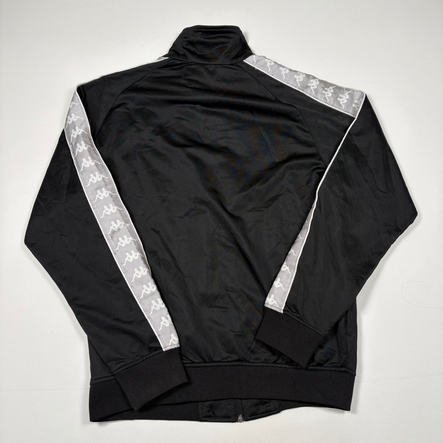 (M) Kappa Black Top