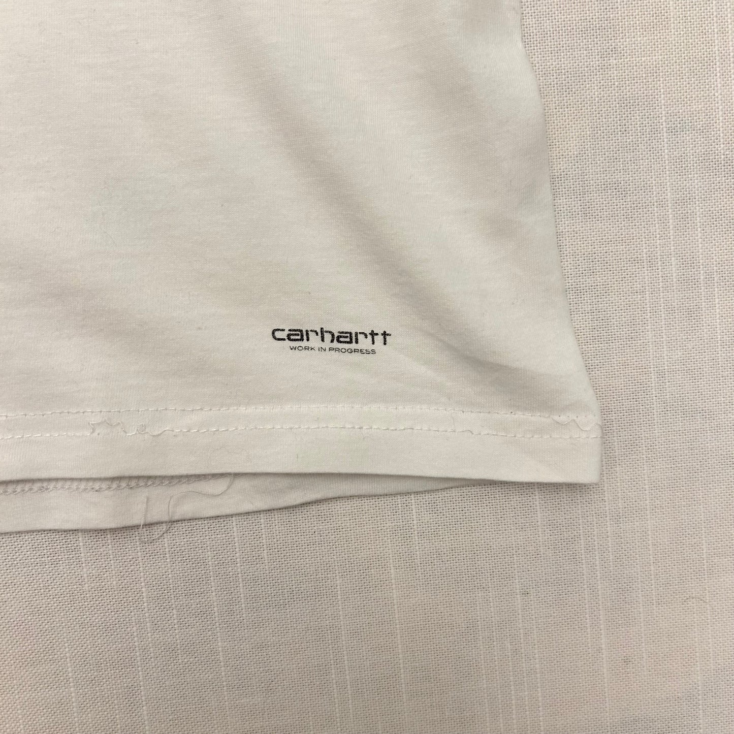 (M) Carhartt T-shirt
