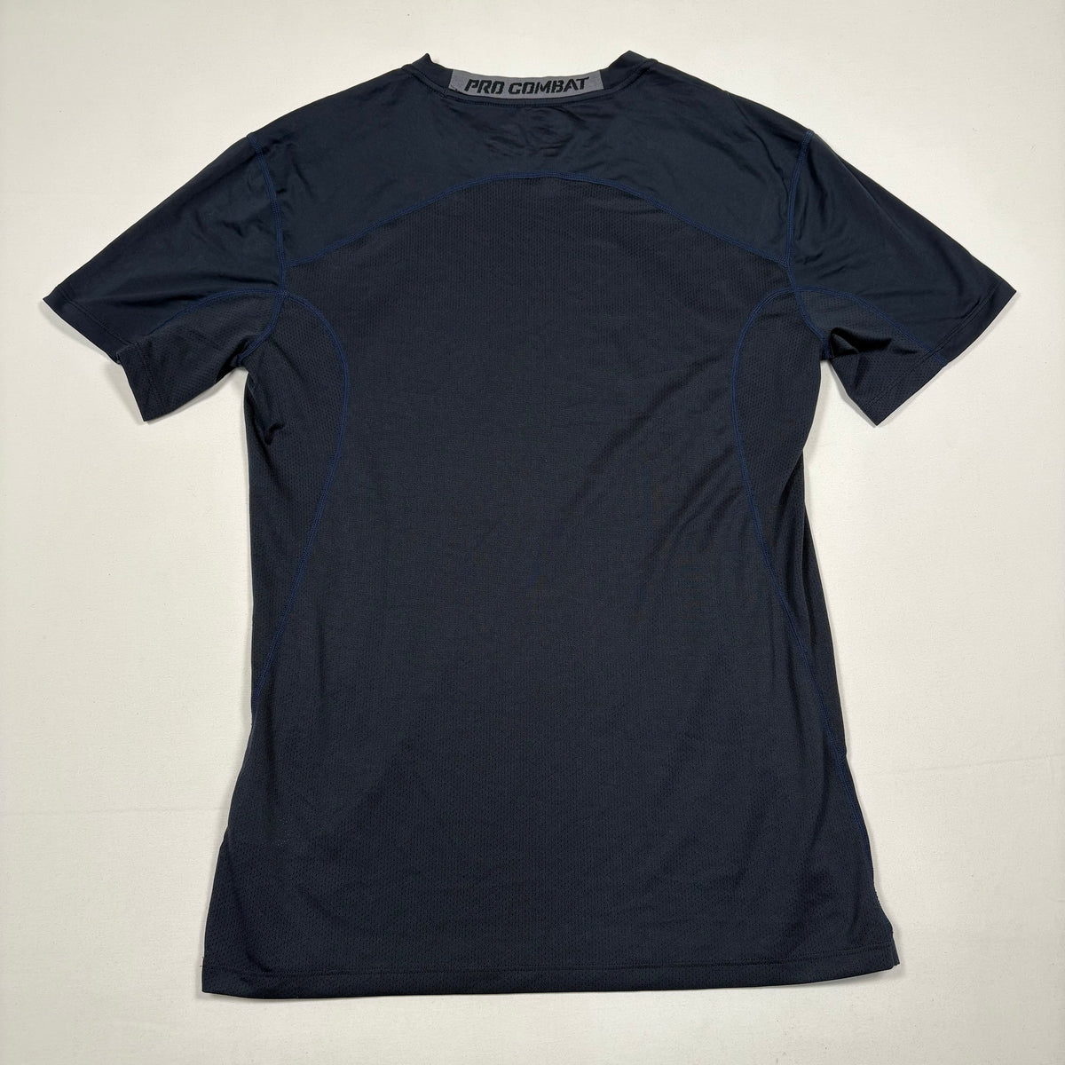 (M) Nike T-Shirt