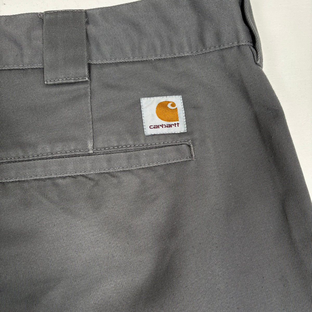 (L) Carhartt Gray Pants
