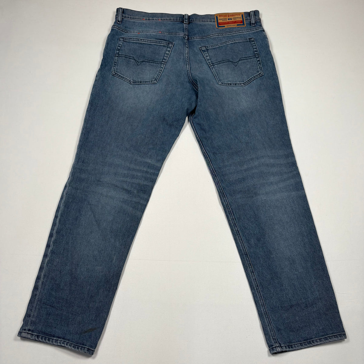 (L) Diesel Jeans