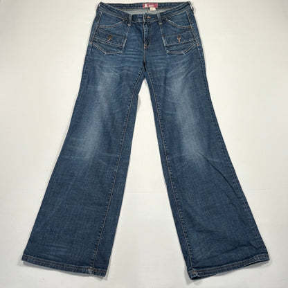 (M) Flared Y2K Jeans