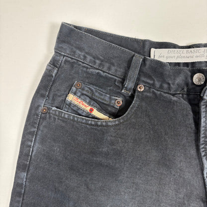 (L) Diesel Jeans